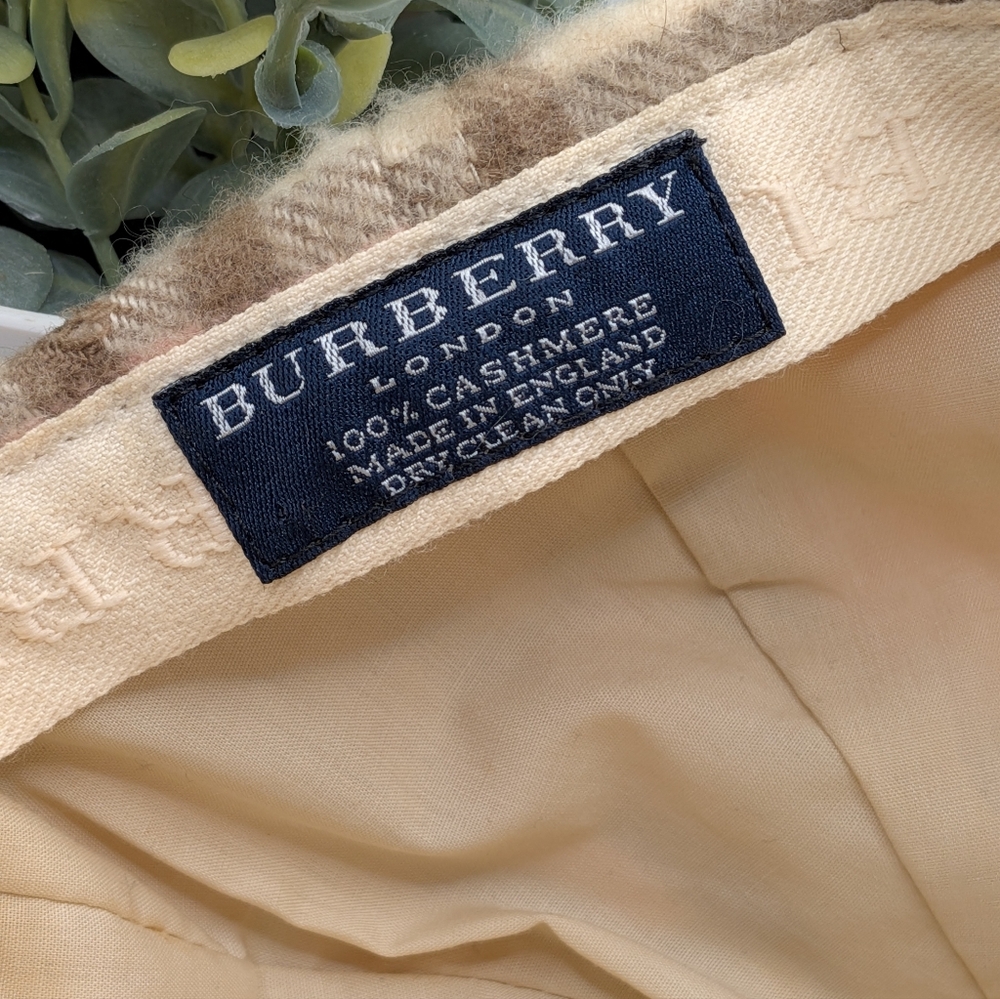 Burberry London 100% Cashmere Candy  Pink Plaid Nova Check Baseball Cap Hat - Picture 2 of 5
